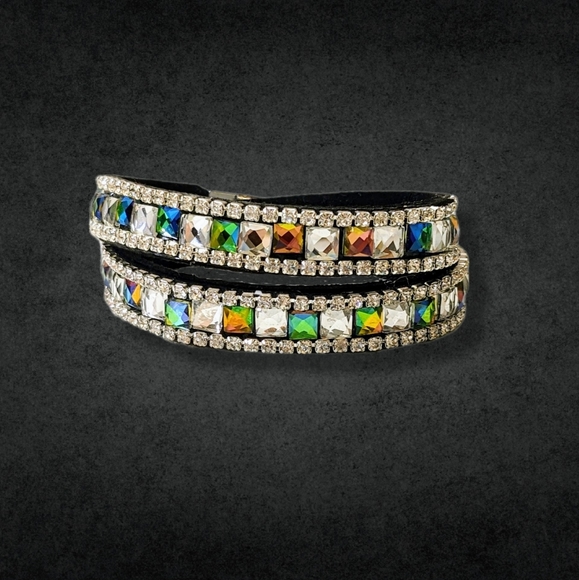 B36 Holo Silver Metallic Crystal Rhinestone Wrap Bracelet Large Silver Rainbow - Picture 7 of 16